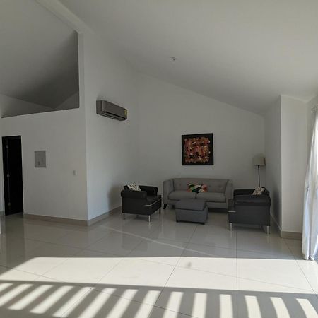 Mansion Cumbres Vista Panoramica Monterrey Villa Bagian luar foto